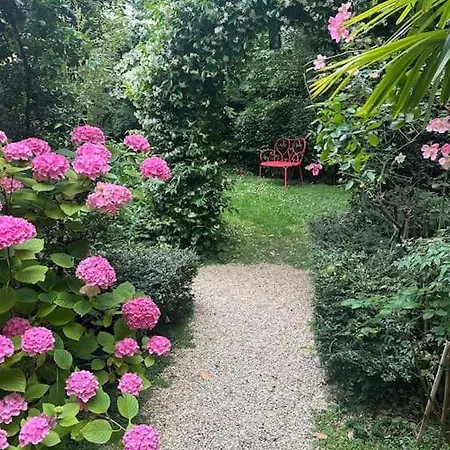 Maison Avec Jardin, Centre, 5 * パリ