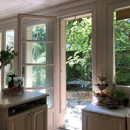 Maison Avec Jardin, Centre, 5 * Paris