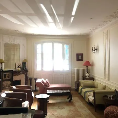 Villa Maison Avec Jardin, Centre, 5