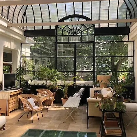 Maison Avec Jardin, Centre, 5 Paris